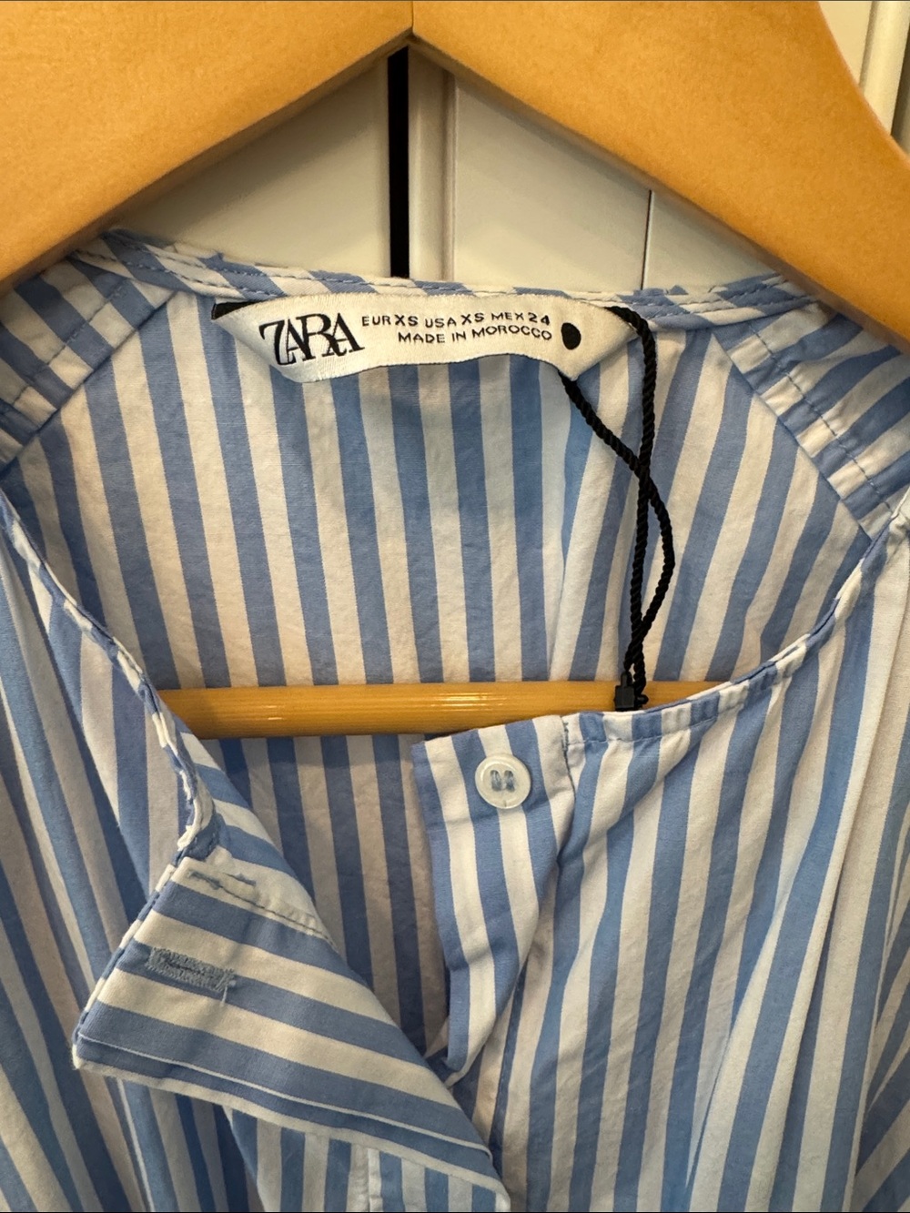 Zara Blue & White Striped Puff-Sleeve Mini Dress - Picture 2 of 2